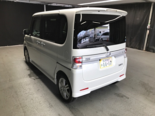 DAIHATSU TANTO 2011