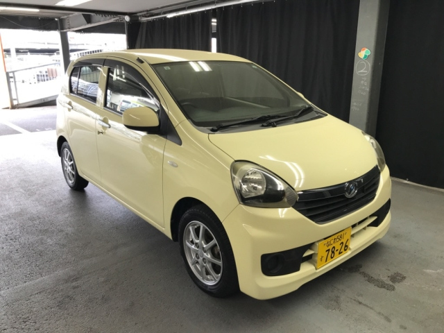 DAIHATSU MIRA E S 2013
