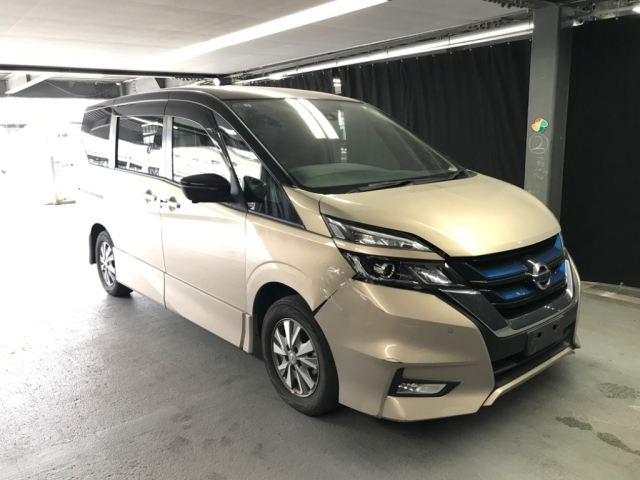 NISSAN SERENA 2019