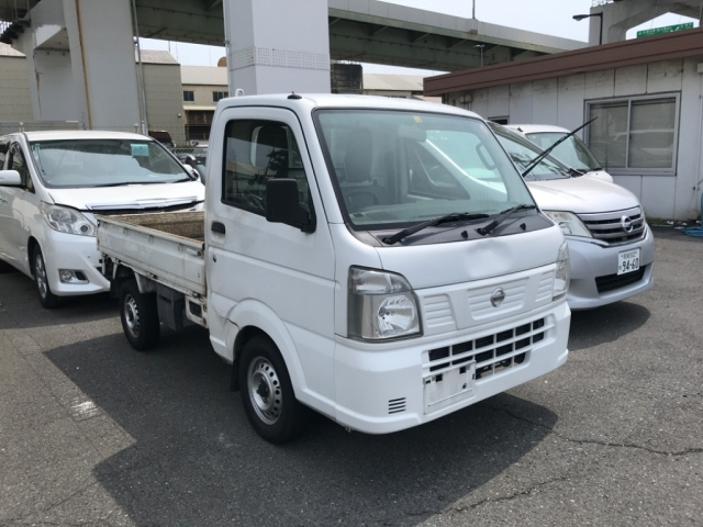 NISSAN CLIPPER TRUCK 2015