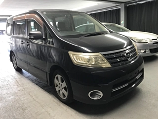 NISSAN SERENA 2010