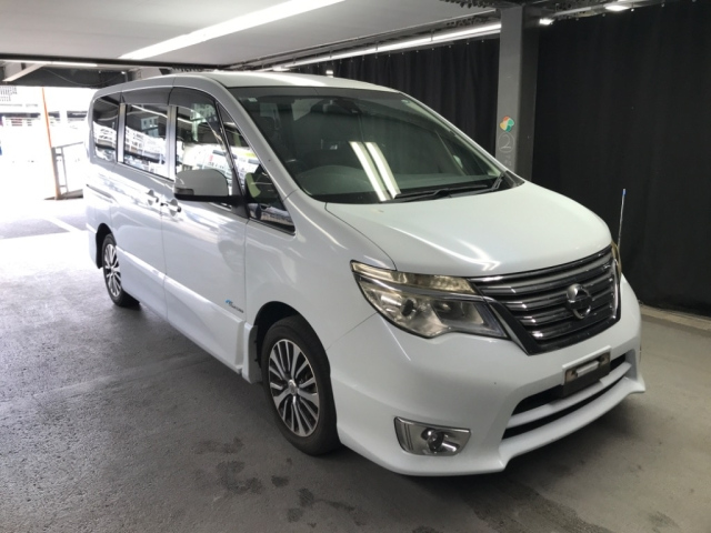 NISSAN SERENA 2014