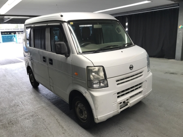 NISSAN CLIPPER VAN 2015