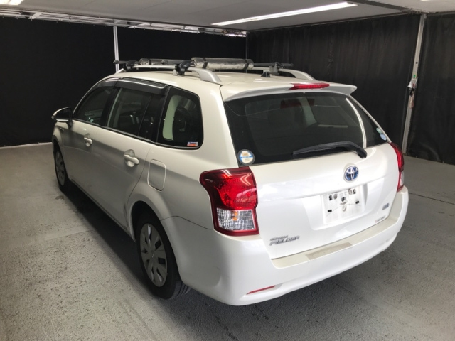 TOYOTA COROLLA FIELDER 2014