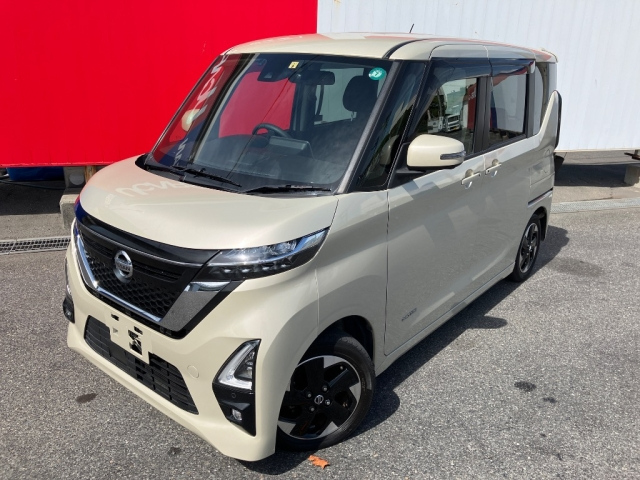 NISSAN ROOX 2020