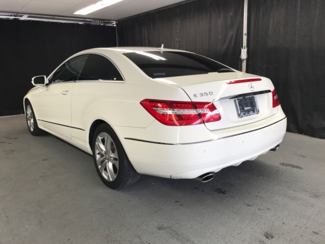 MERCEDES BENZ E CLASS 2009