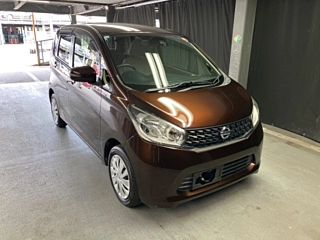 NISSAN DAYZ 2015