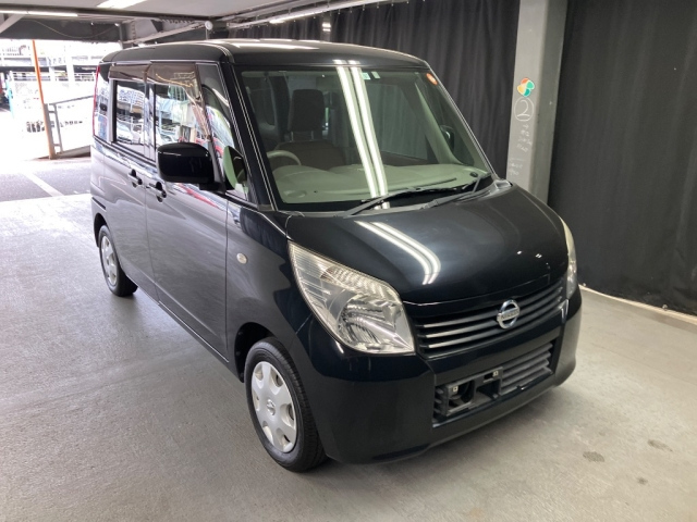NISSAN ROOX 2012
