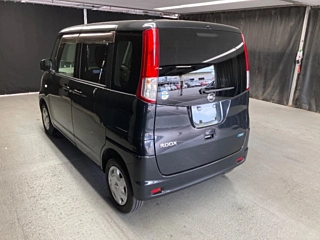 NISSAN ROOX 2012