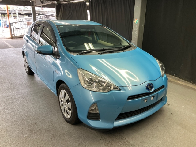 TOYOTA AQUA 2014