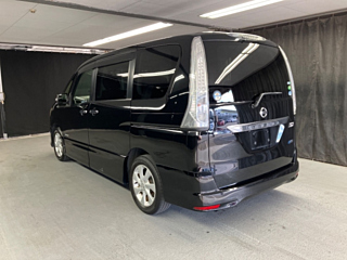 NISSAN SERENA 2013