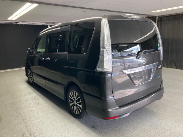 NISSAN SERENA 2014