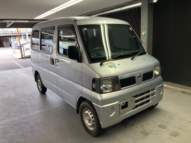 NISSAN CLIPPER VAN 2009