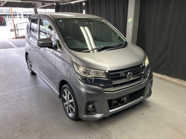 NISSAN DAYZ 2017