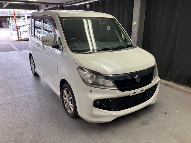 SUZUKI SOLIO 2012