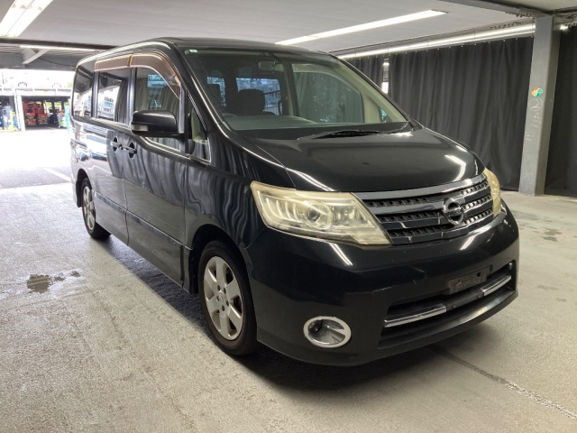NISSAN SERENA 2009