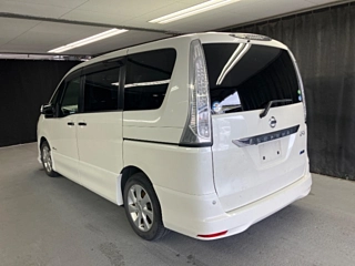 NISSAN SERENA 2013