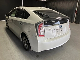 TOYOTA PRIUS 2014