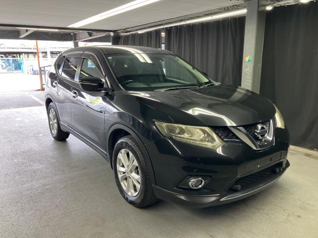 NISSAN X-TRAIL 2014