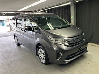HONDA STEP WAGON 2018