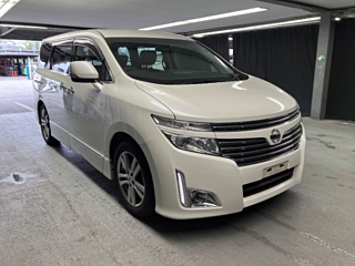 NISSAN ELGRAND 2011