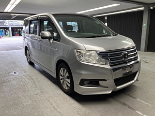 HONDA STEP WAGON 2009