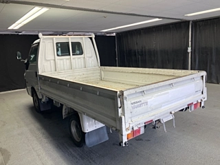 NISSAN VANETTE TRUCK 2013