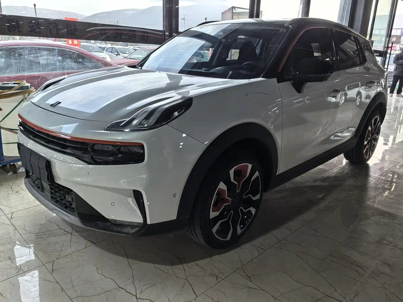 LYNK 06