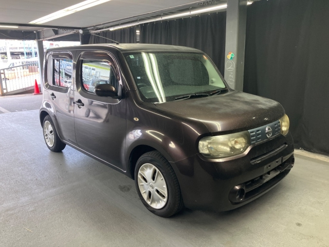 NISSAN CUBE 2010