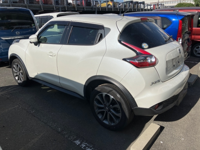NISSAN JUKE 2015