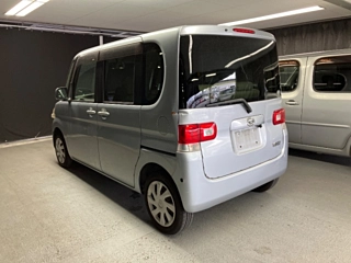 DAIHATSU TANTO 2011