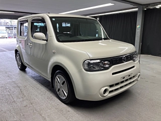 NISSAN CUBE 2011