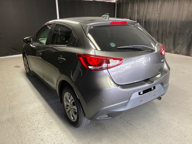 MAZDA DEMIO 2019