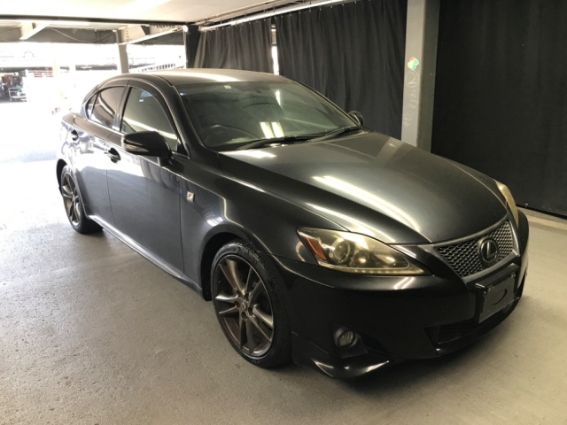 LEXUS IS 2010