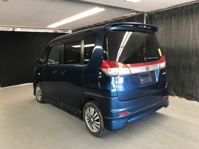 SUZUKI SOLIO 2011