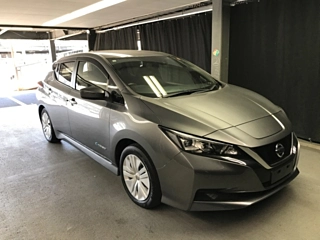 NISSAN LEAF 2021
