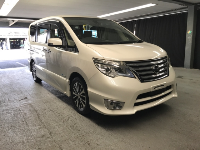 NISSAN SERENA 2014