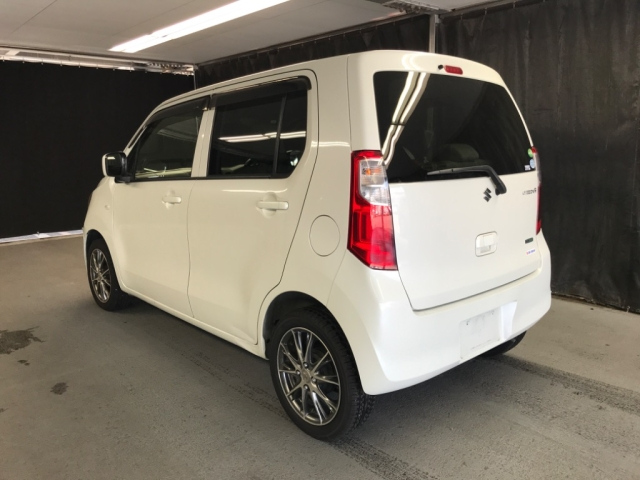 SUZUKI WAGON R 2013