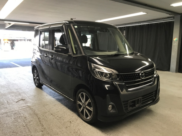 NISSAN DAYZ ROOX 2018