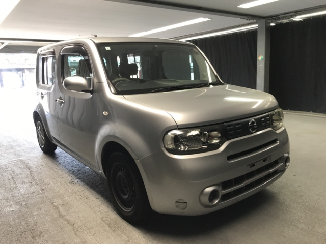 NISSAN CUBE 2011