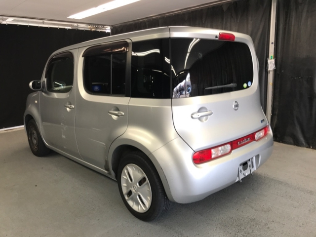 NISSAN CUBE 2011