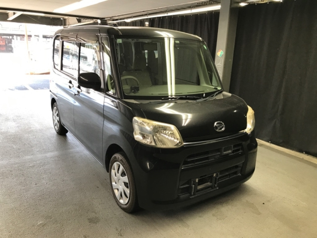 DAIHATSU TANTO 2013
