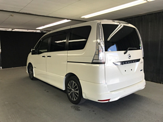 NISSAN SERENA 2015