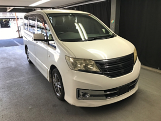 NISSAN SERENA 2011