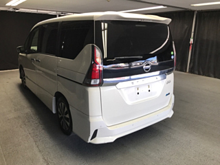 NISSAN SERENA 2017