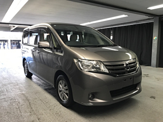 NISSAN SERENA 2012