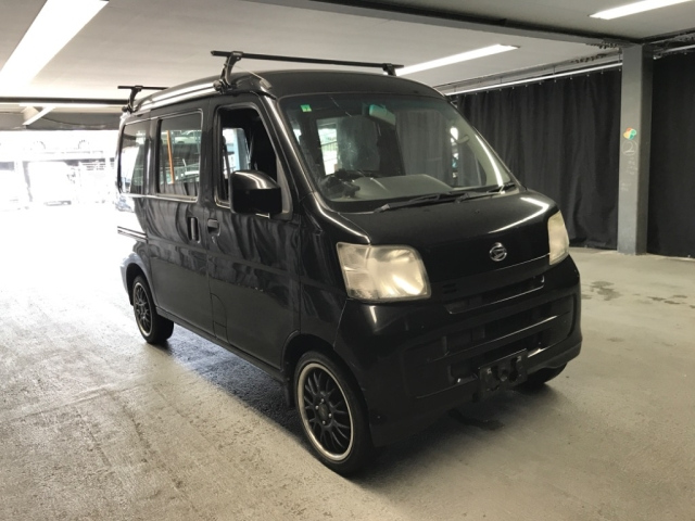 DAIHATSU HIJET VAN 2013