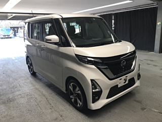 NISSAN ROOX 2022