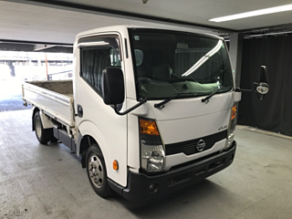 NISSAN ATLAS 2012