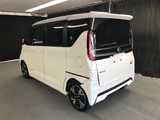 NISSAN ROOX 2022